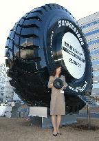 Bridgestone shows off world's biggest tire